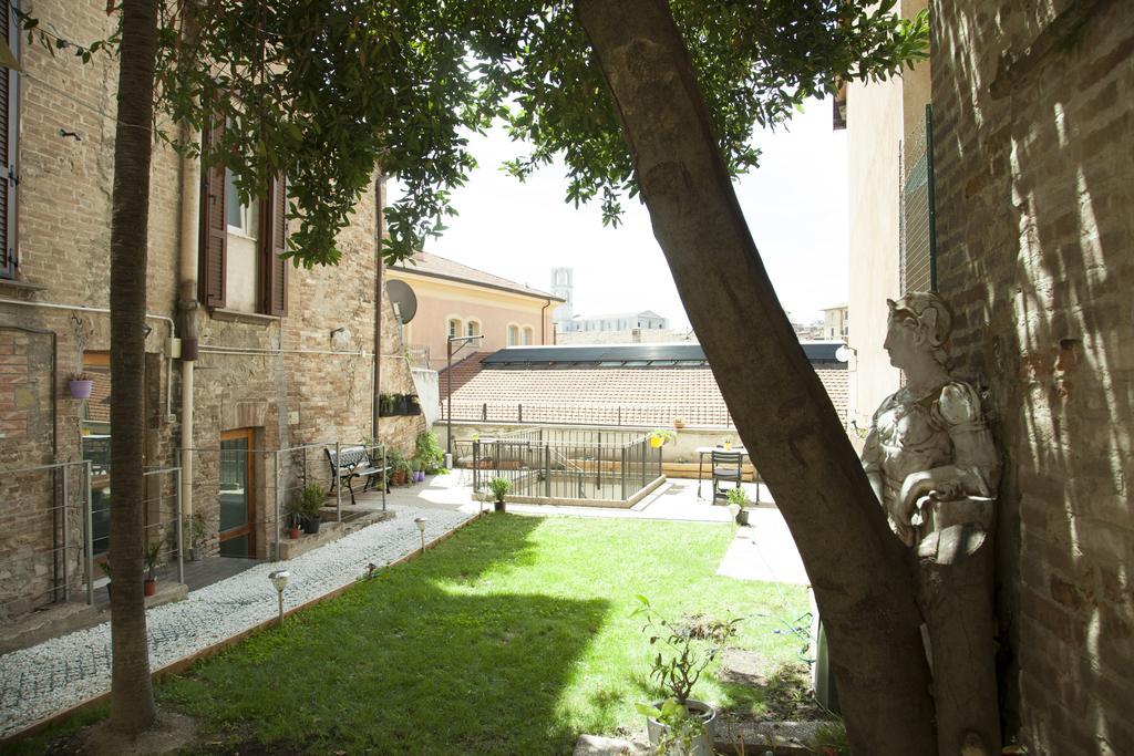 Break And Bed Perugia Exterior foto